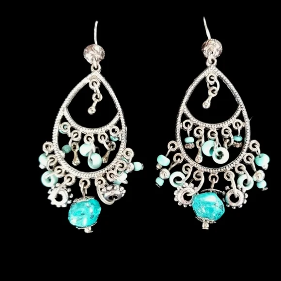 Vintage 1970s Hippie Bohemian Turquoise Silvertone Chandelier Earrings - Picture 3 of 12